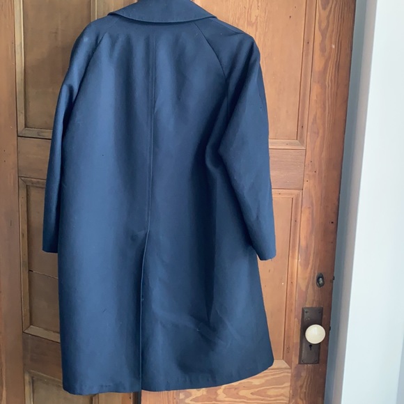 Men’s Vintage Navy London Fog overcoat. 2 front pockets. Sz 40 short - Picture 6 of 9
